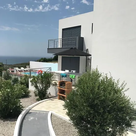 Super Luxury Villa With A Private Pool And Game Room, About 400 M From The Ocean Villa