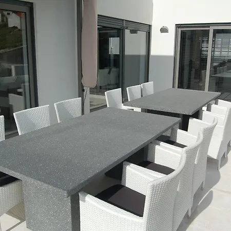 Super Luxury Villa With A Private Pool And Game Room, About 400 M From The Ocean * Lourinha (Lisbon)