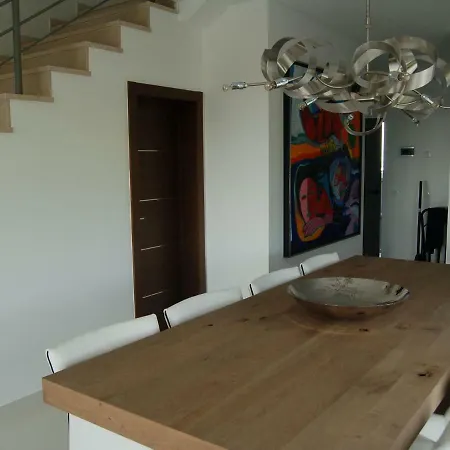 Super Luxury Villa With A Private Pool And Game Room, About 400 M From The Ocean * Lourinha (Lisbon)